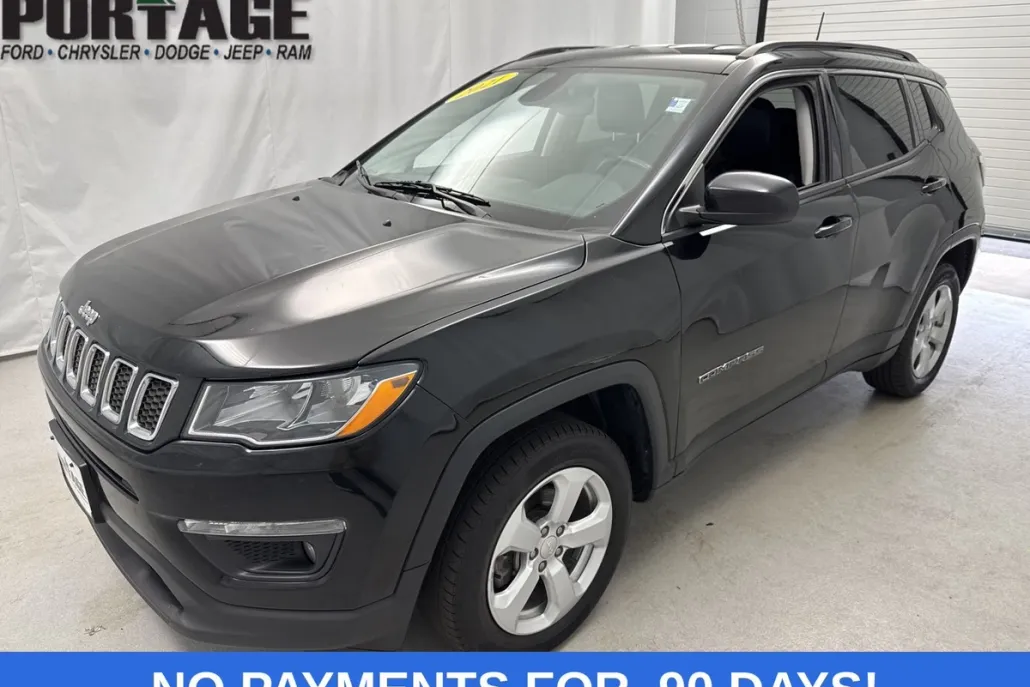 2021 Jeep Compass Latitude photo 1