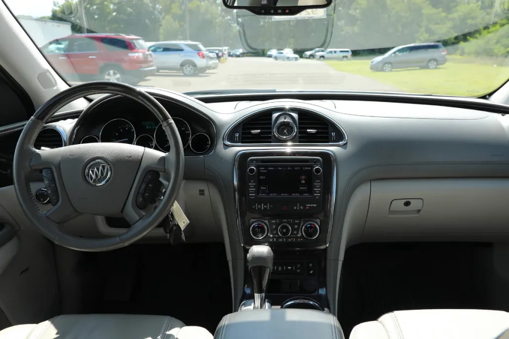2017 Buick Enclave Premium photo 1