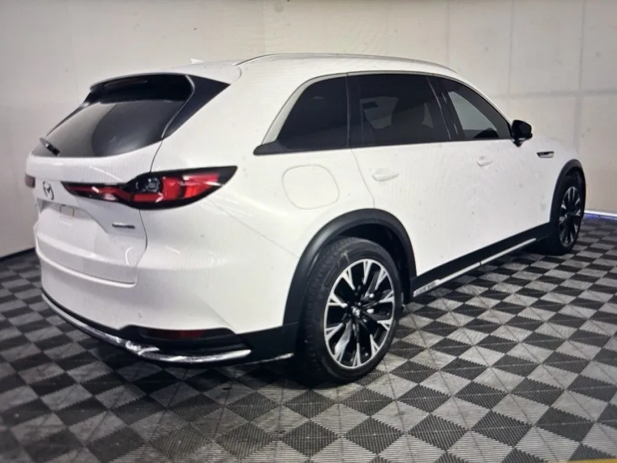 2024 Mazda CX-90 Premium Plus photo 1