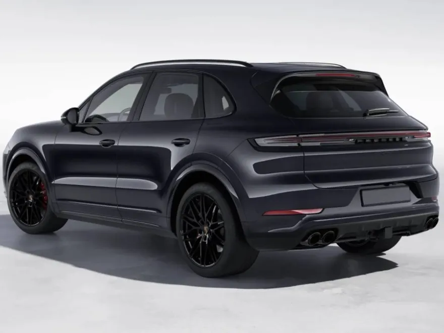 2026 Porsche Cayenne S photo 1