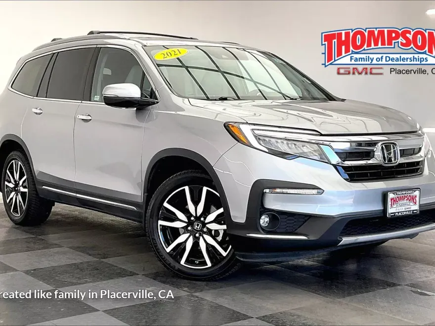 2021 Honda Pilot Touring photo 1