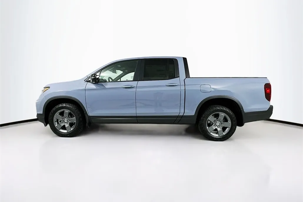 2025 Honda Ridgeline TrailSport photo 1