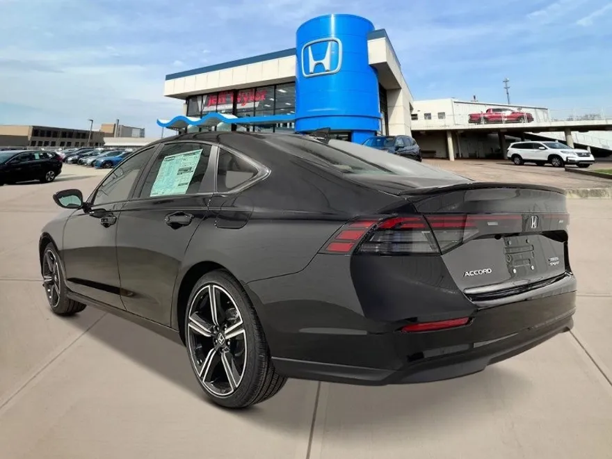 2025 Honda Accord Hybrid Sport photo 1