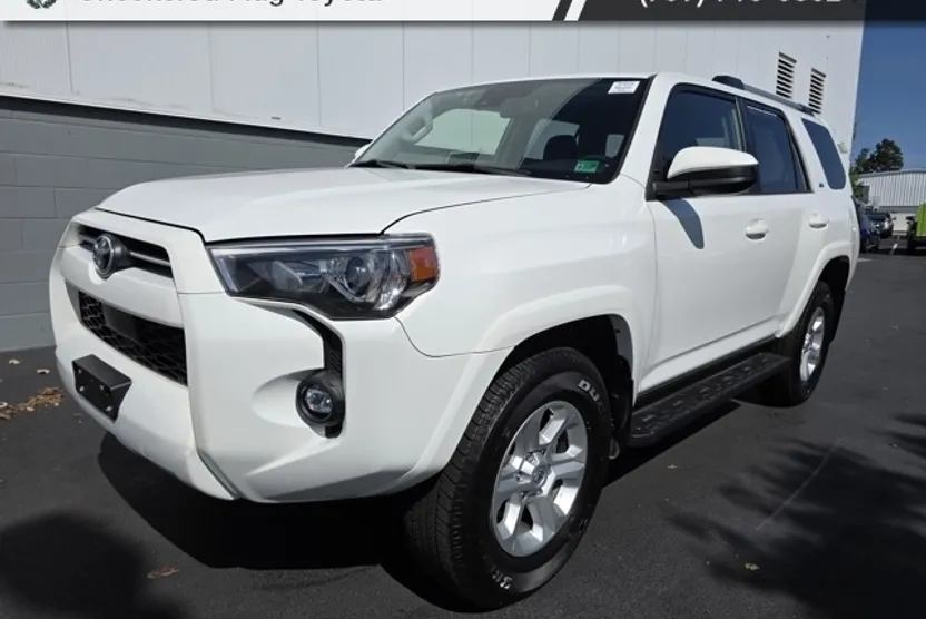 2024 Toyota 4Runner SR5 photo 1