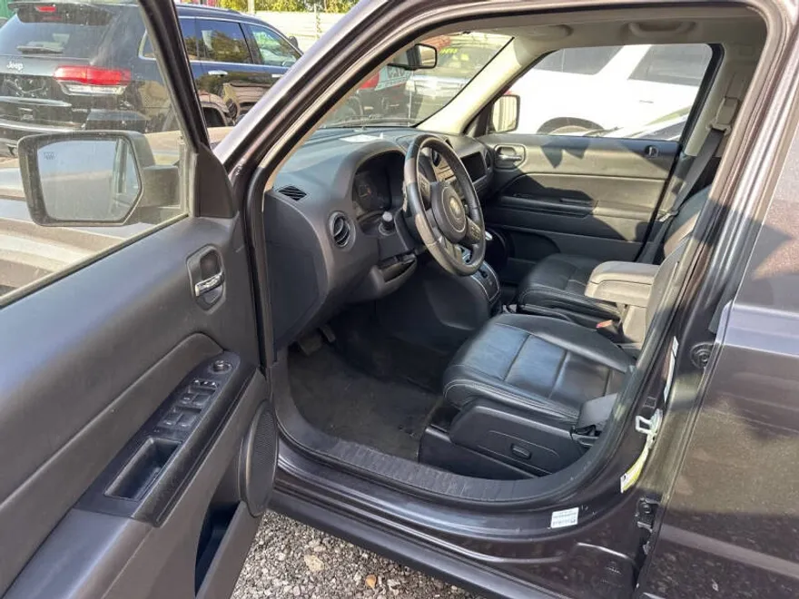 2016 Jeep Patriot High Altitude photo 1