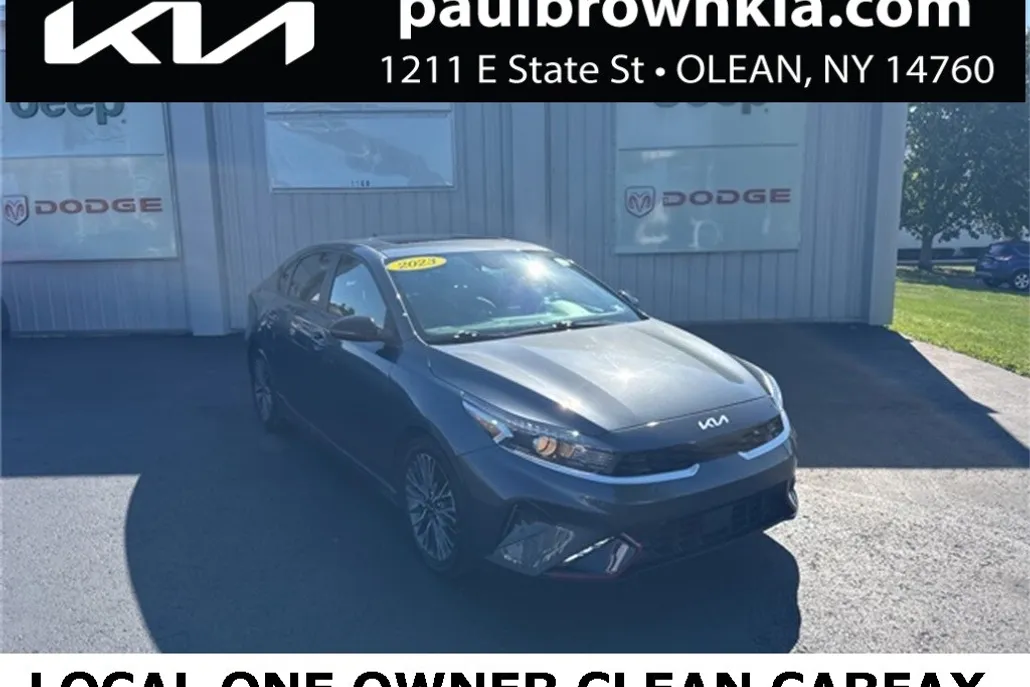 2023 Kia Forte GT-Line photo 1