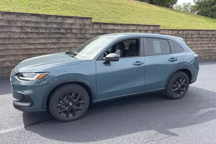 2023 Honda HR-V Sport photo 1