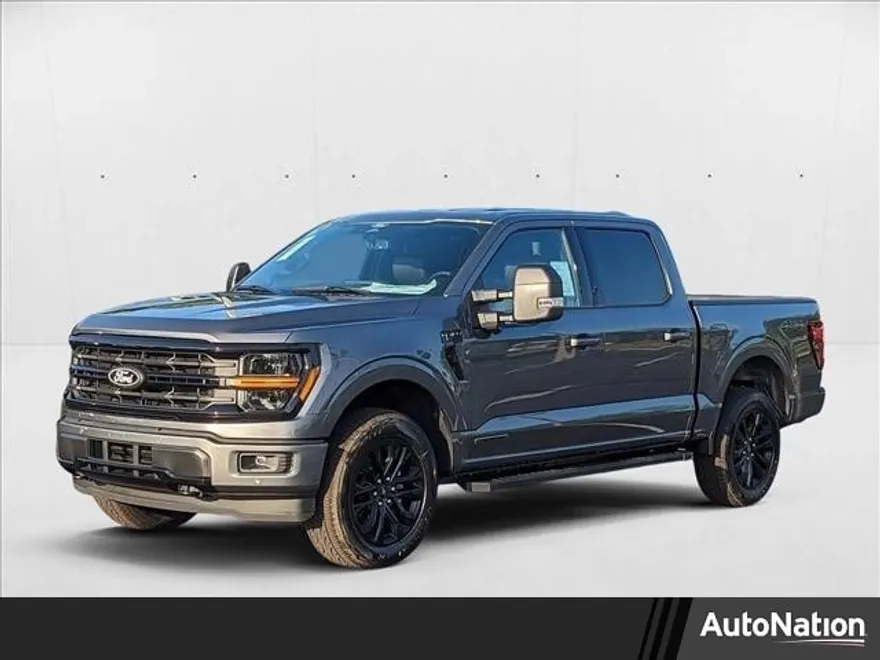2025 Ford F-150 XLT photo 1