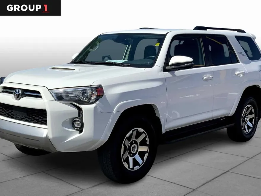 2024 Toyota 4Runner TRD Premium photo 1