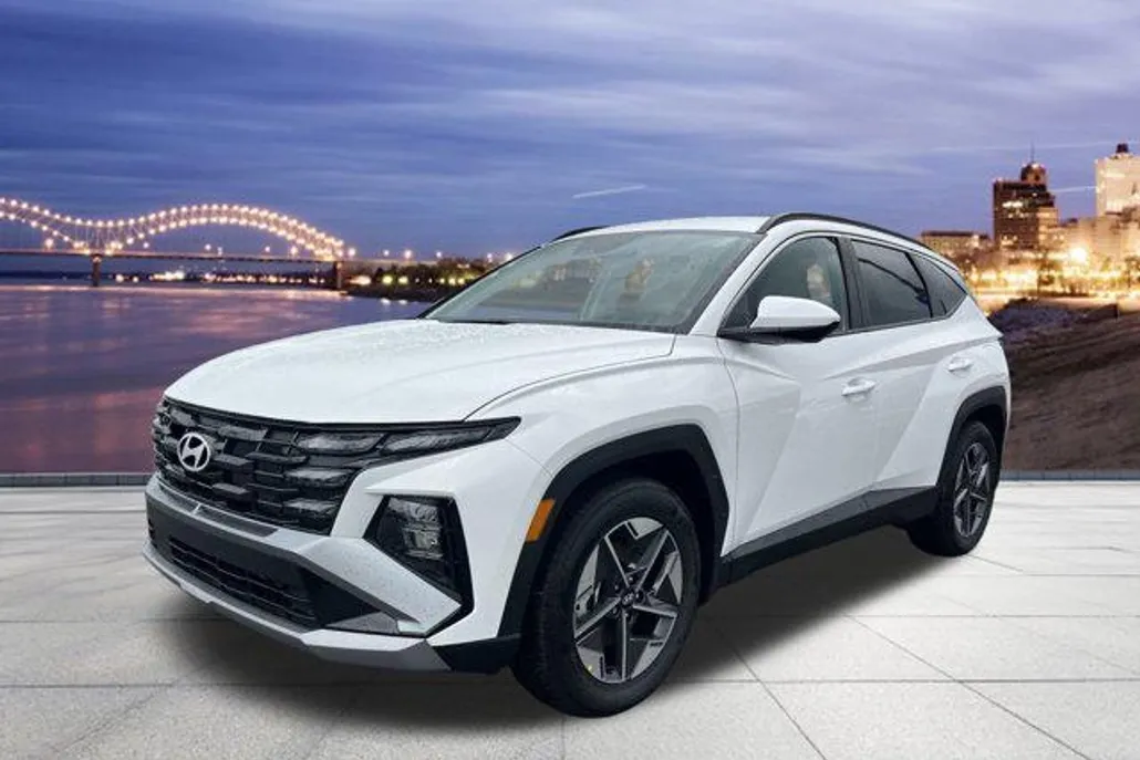 2025 Hyundai Tucson SEL photo 1