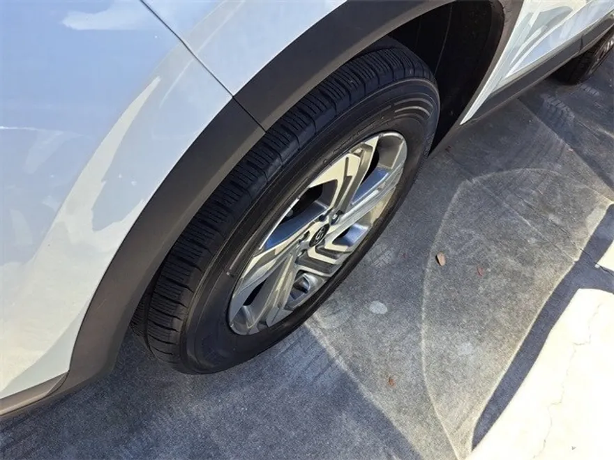 2023 Hyundai Santa Fe SEL photo 1