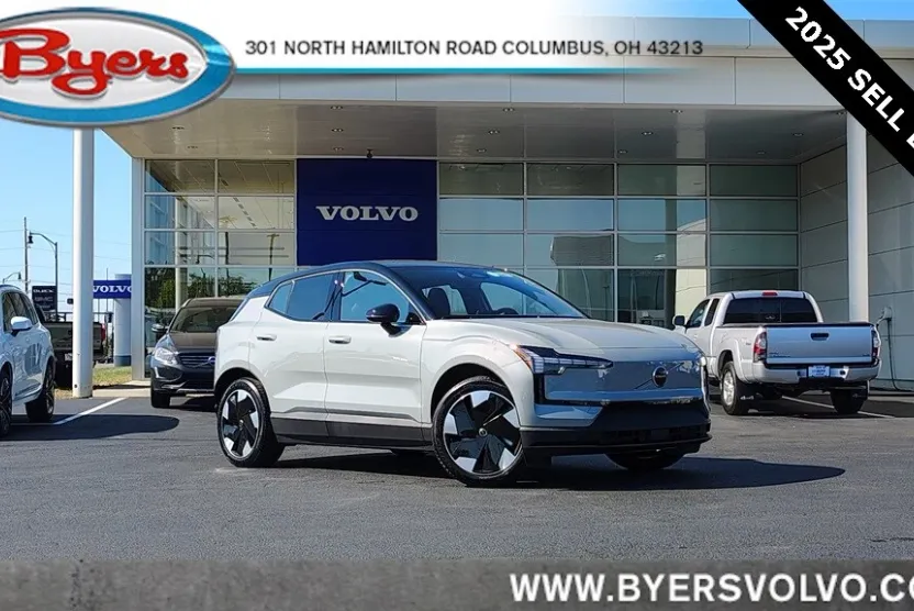 2025 Volvo EX30 Plus photo 1