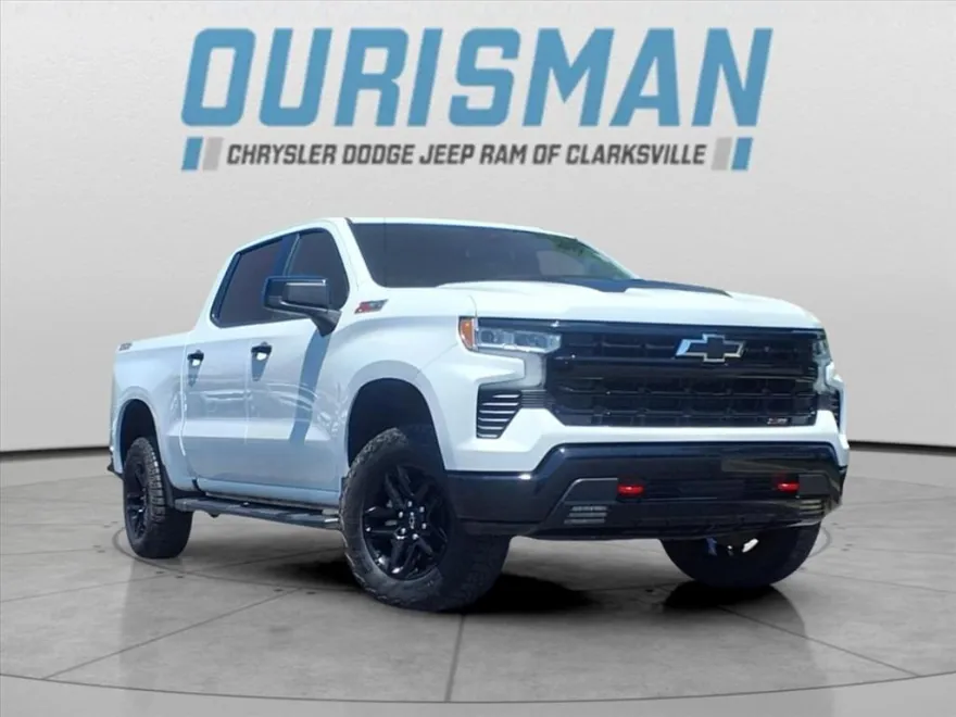 2024 Chevrolet Silverado 1500 LT Trail Boss photo 1