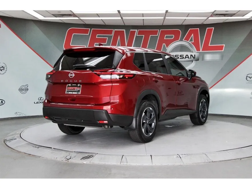 2026 Nissan Rogue SV photo 1
