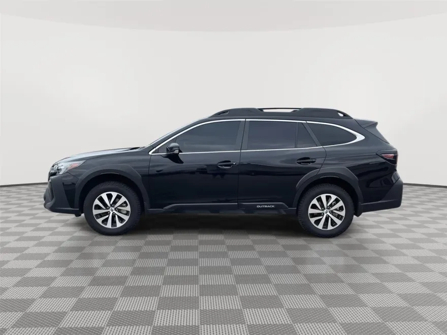 2024 Subaru Outback Premium photo 1