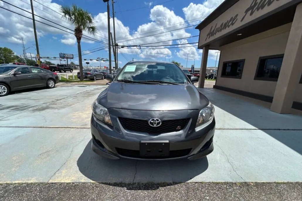 2010 Toyota Corolla S photo 1