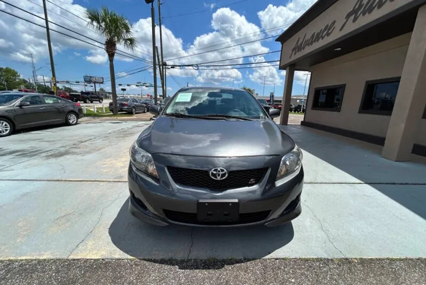 2010 Toyota Corolla S photo 1