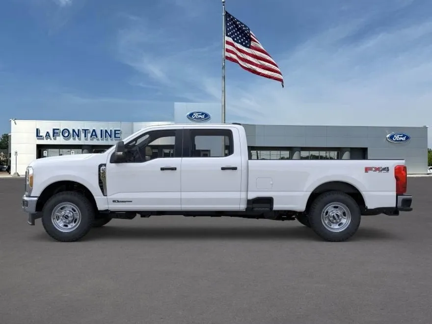 2025 Ford F-350 photo 1