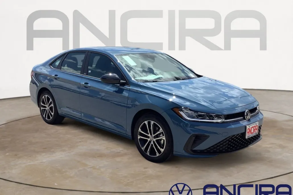 2025 Volkswagen Jetta Sport photo 1