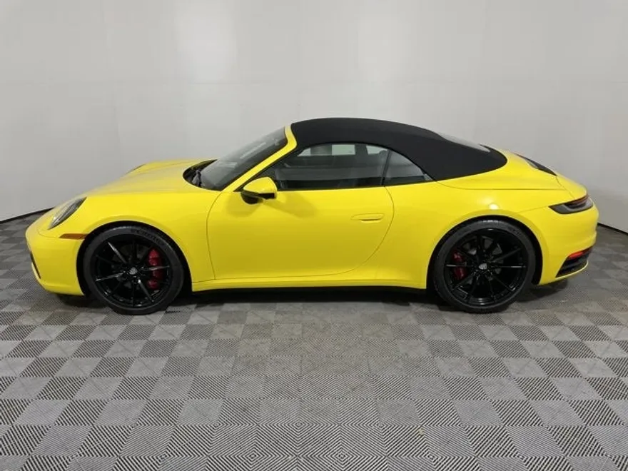 2021 Porsche 911 S photo 1
