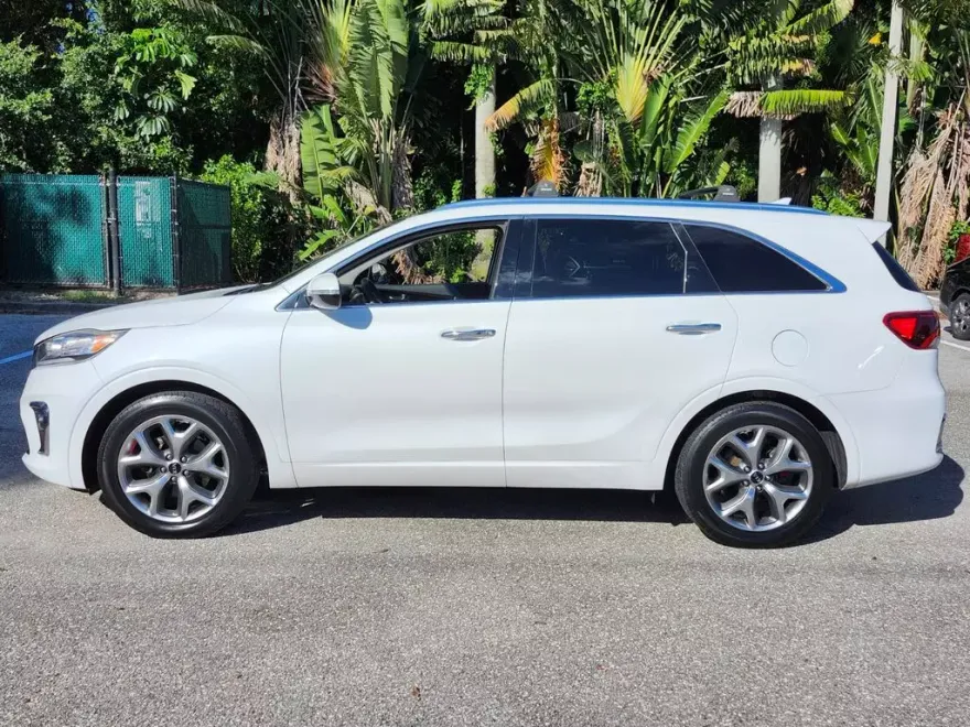 2019 Kia Sorento SX photo 1