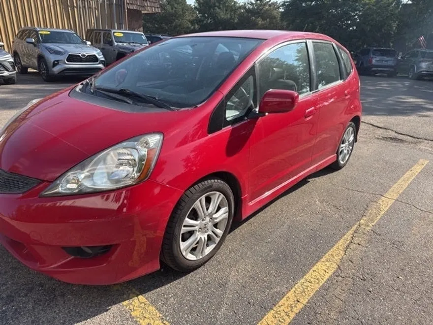 2010 Honda Fit Sport photo 1