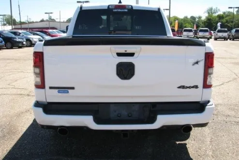 2020 Ram 1500 Big Horn photo 3