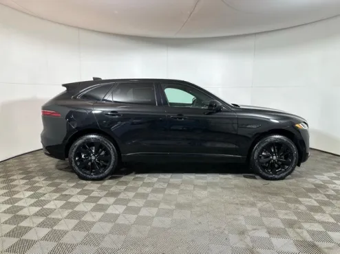 2026 Jaguar F-PACE P250 R-Dynamic S photo 4