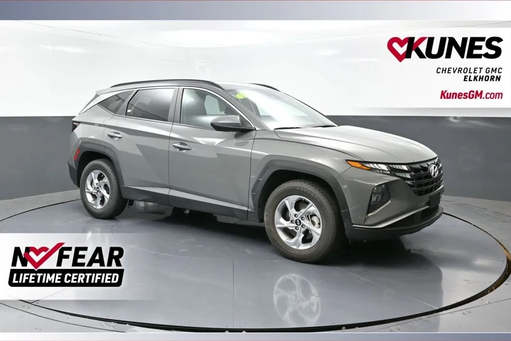 2024 Hyundai Tucson SEL photo 1