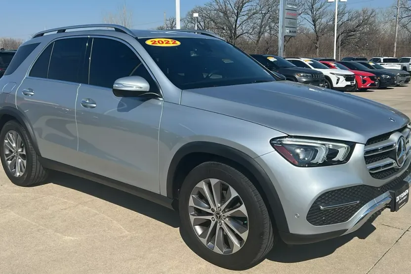2022 Mercedes Benz GLE 350 4MATIC photo 1