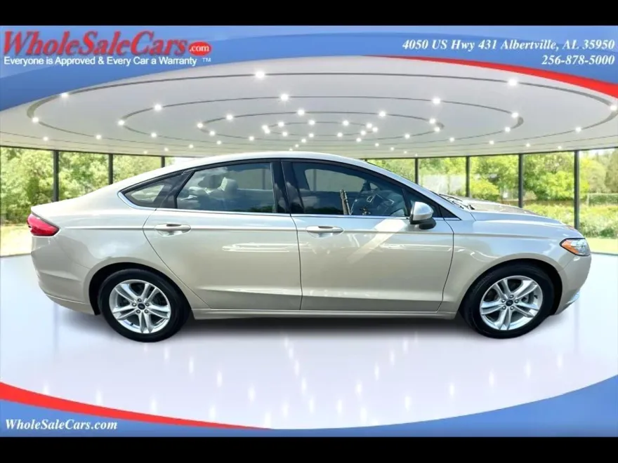 2018 Ford Fusion SE photo 1