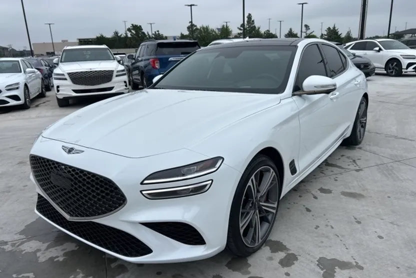 2025 Genesis G70 3.3T Sport Advanced photo 1