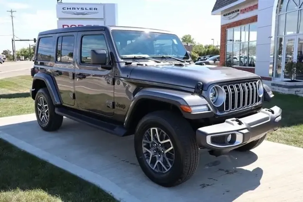 2025 Jeep Wrangler Sahara photo 1