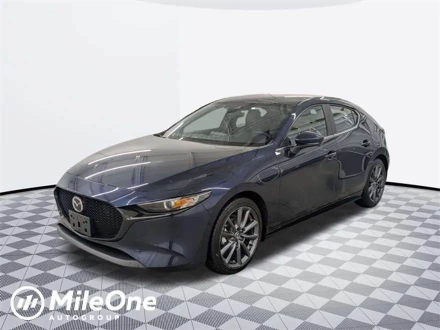 2023 Mazda Mazda3 2.5 Select Hatchback photo 1