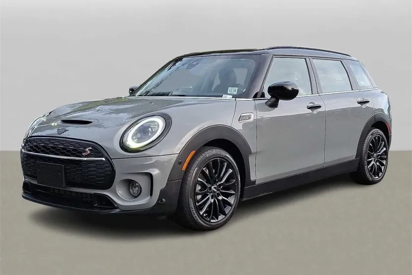 2023 Mini Cooper Base S ALL4 photo 1