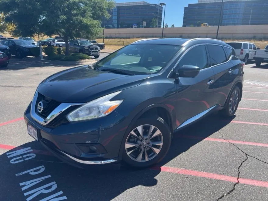 2017 Nissan Murano SL photo 1