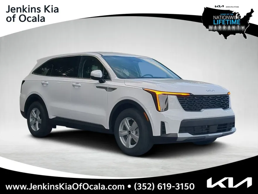 2026 Kia Sorento LX photo 1