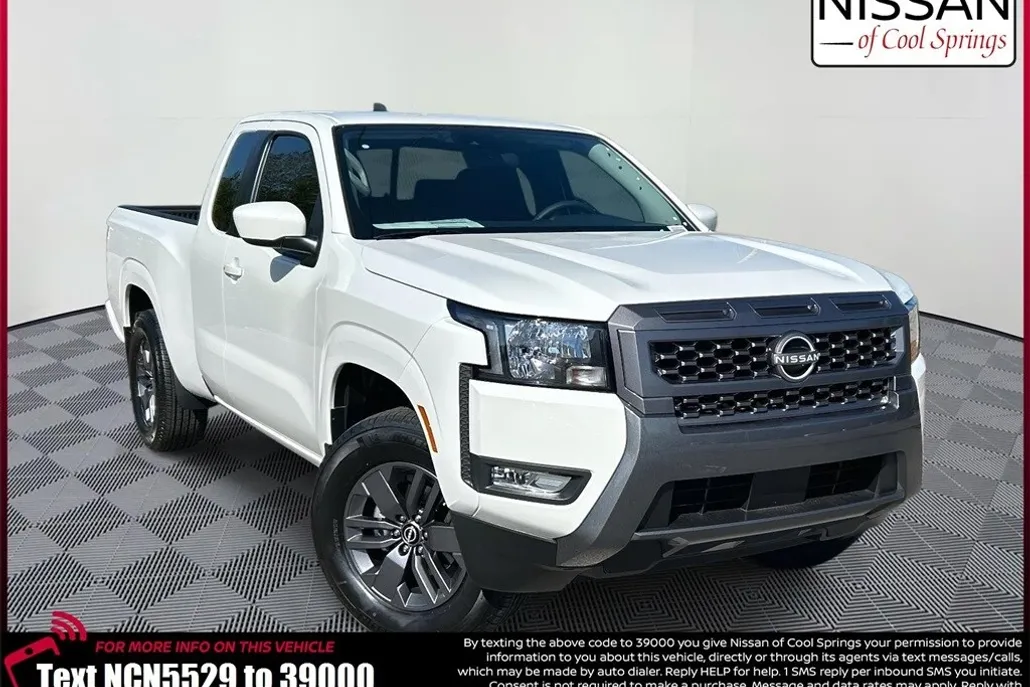 2025 Nissan Frontier SV photo 1