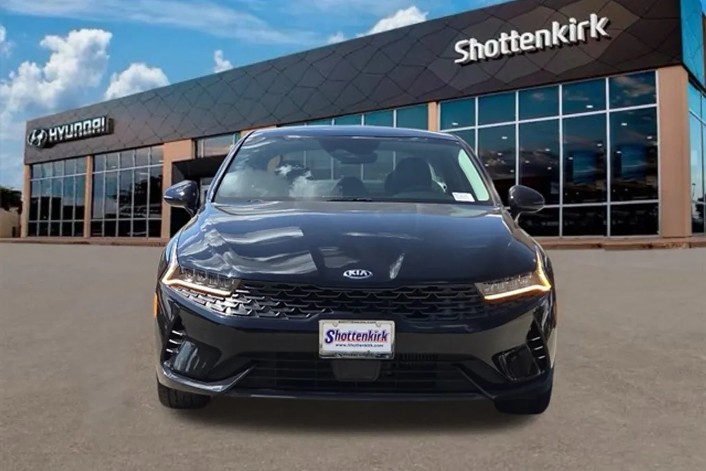 2021 Kia K5 EX photo 1