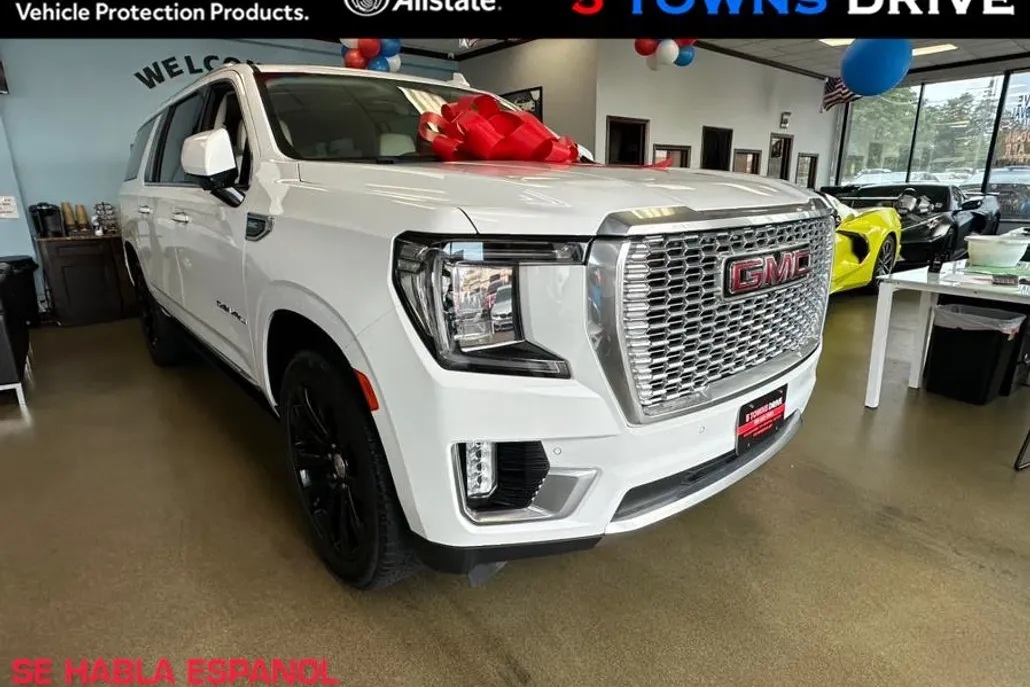 2021 Gmc Yukon XL Denali photo 1