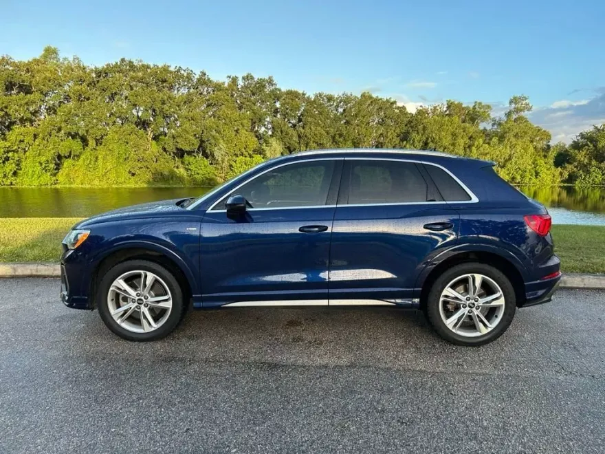 2021 Audi Q3 Premium S line photo 1