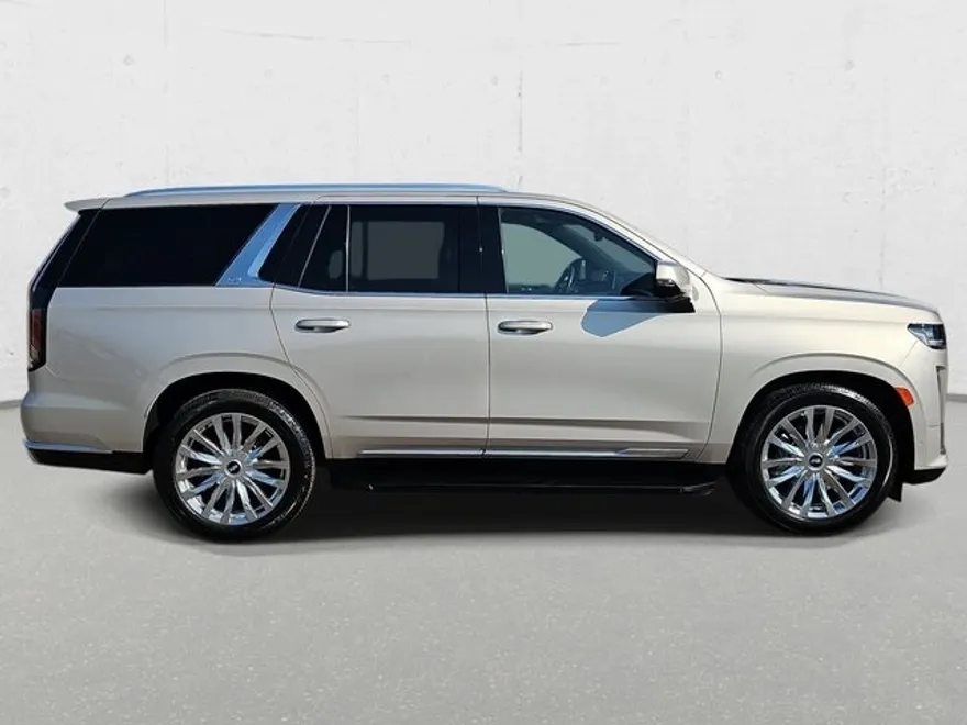 2021 Cadillac Escalade Premium Luxury photo 1