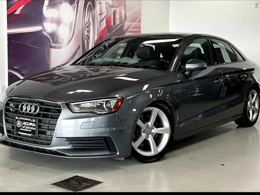 2015 Audi A3 2.0T Premium Plus photo 1