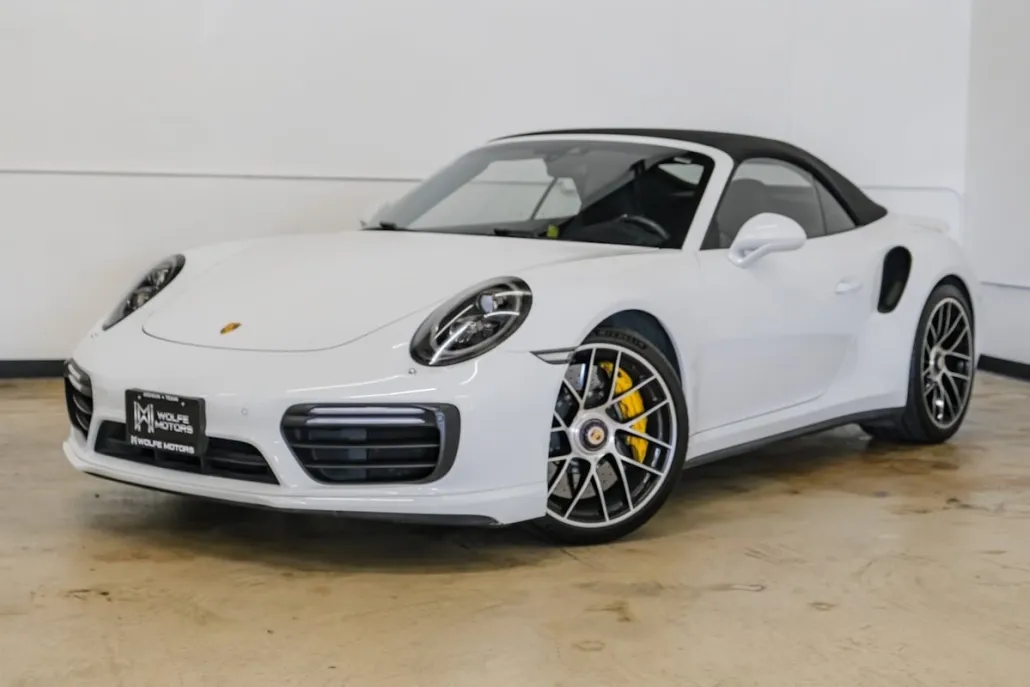 2017 Porsche 911 Turbo S Cabriolet photo 1