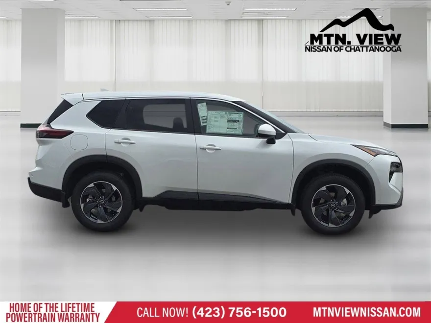 2025 Nissan Rogue SV photo 1
