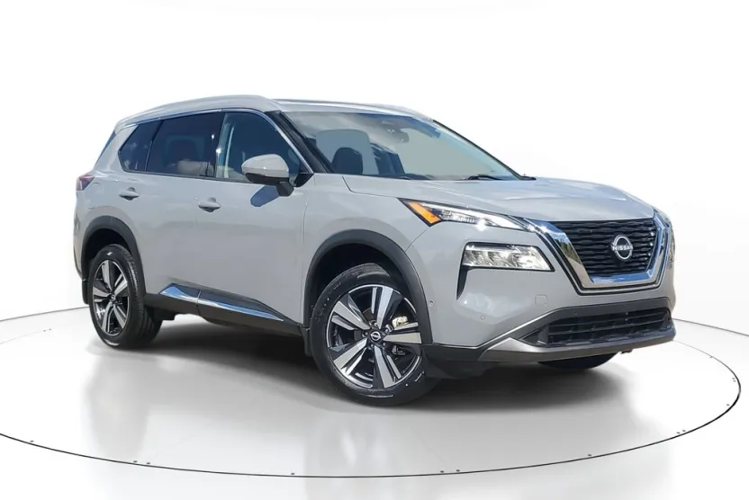2023 Nissan Rogue SL photo 1