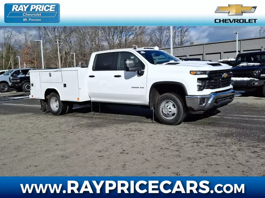 2025 Chevrolet Silverado 3500HD Work Truck photo 1