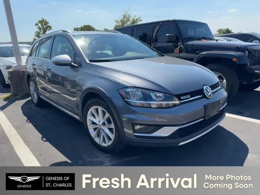 2019 Volkswagen Golf Alltrack TSI SE photo 1
