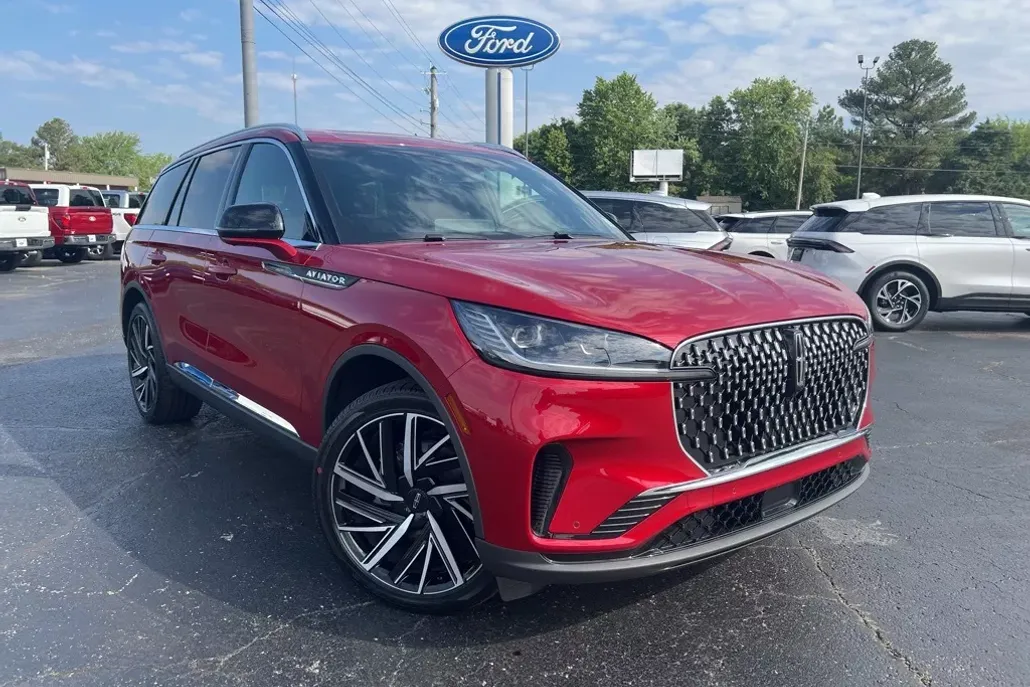 2025 Lincoln Aviator Reserve photo 1