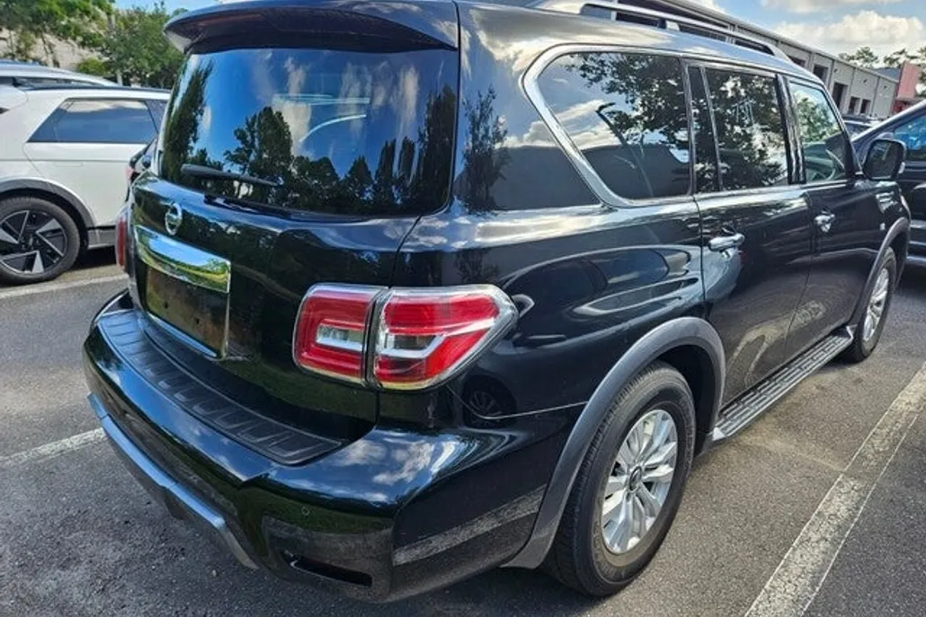 2020 Nissan Armada SV photo 1